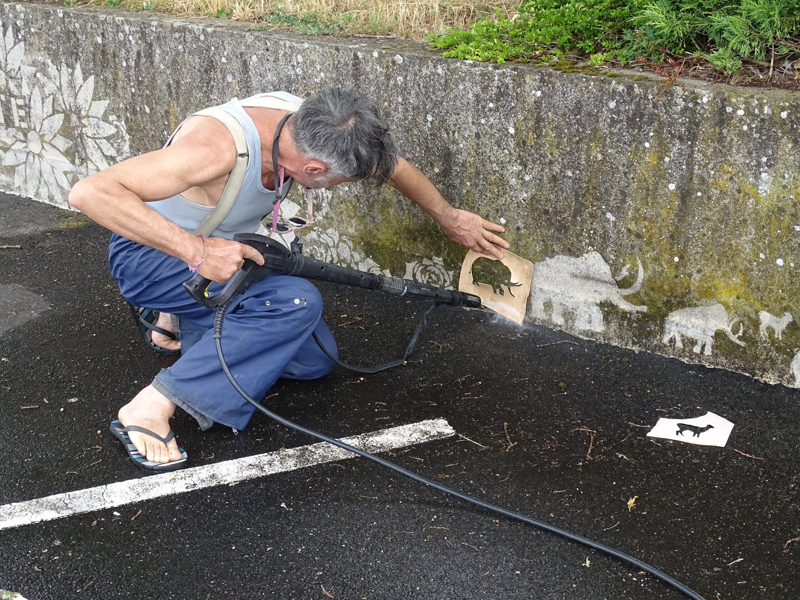 Philippe chevrinais reverse graffiti Festival d'artistes de Rocheservière